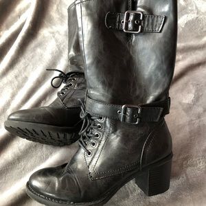 Black moto boots